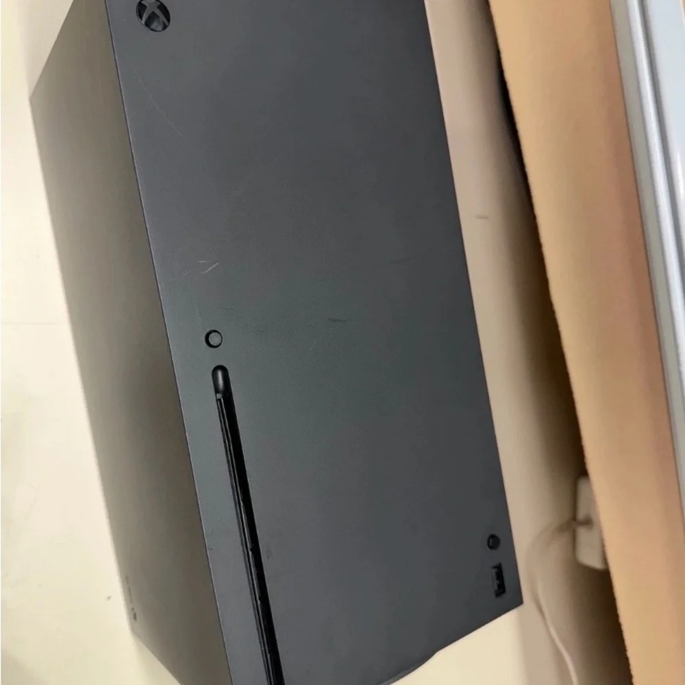 Xbox series X Console with Wireless Controller